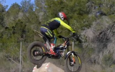 ELS NINS I NINES APRENEN A LA ESCOLA DE MOTOCICLISME DE EIVISSA